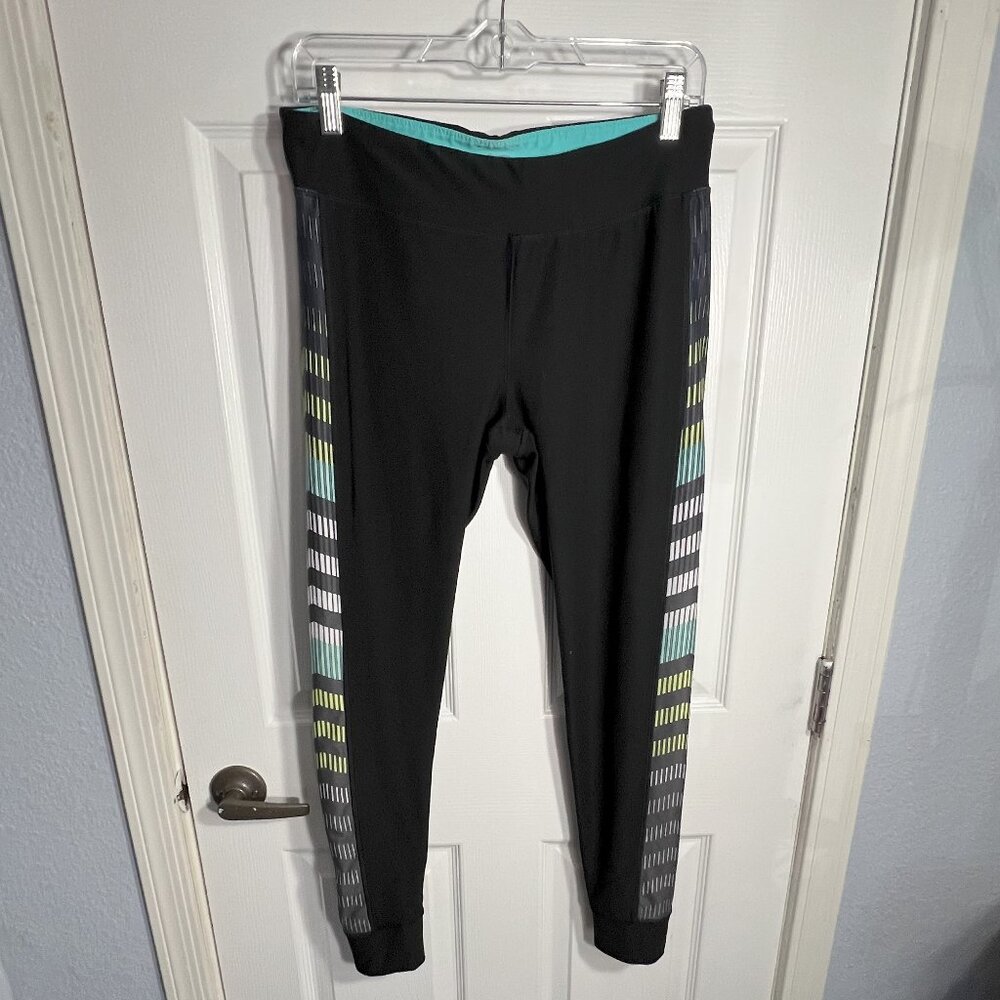 Cascade sports Leggings